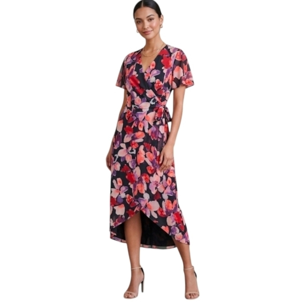 12 Thompson Floral Wrap Dress